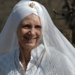 Daya-Kaur Daya Kaur teaches at the Kundalini Yoga Retreat in Ontario